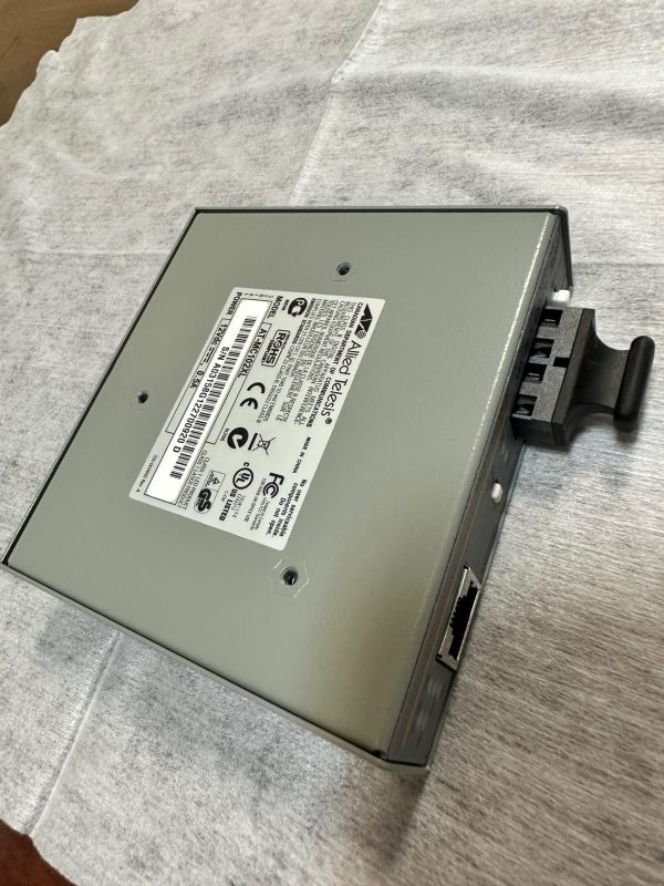 ALLIED TELESIS model 102 XL - Image 2