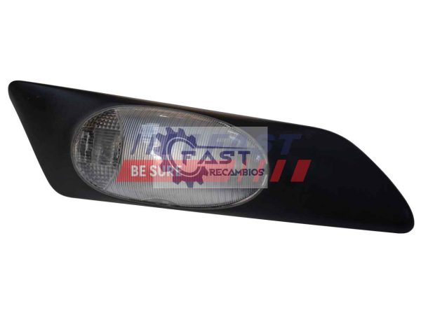 Luz de freno para Renault Master marca FAST FT87318
