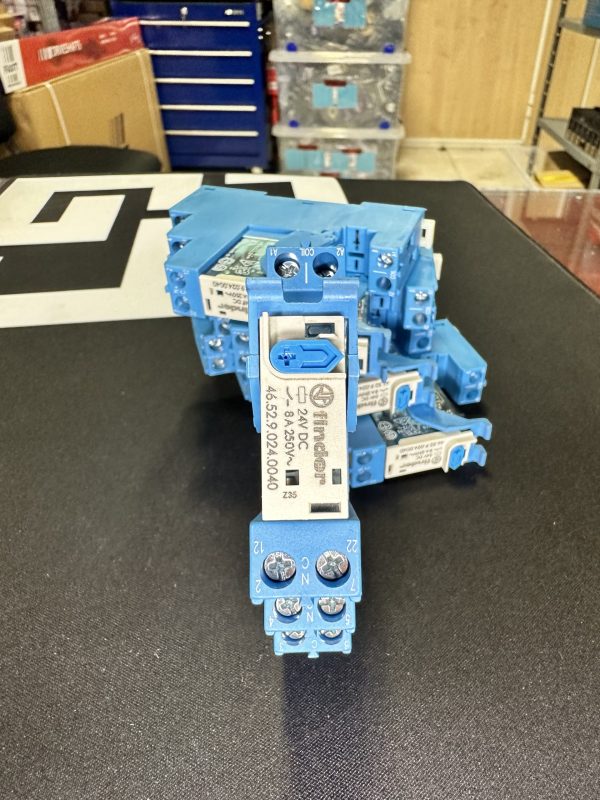 FINDER relay model 97.02 complete kit