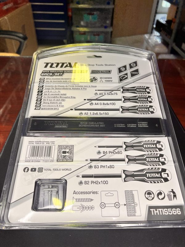 Juego de destornilladores Aislados, marca TOTAL, referencia THTI566 - Image 2