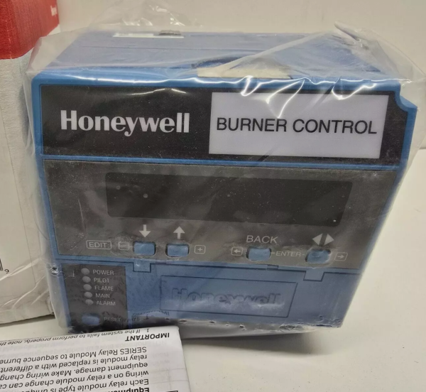 Honeywell Burner Control RM7800L1012