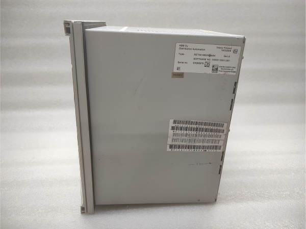 ABB Protection Relay RET541 - Image 2